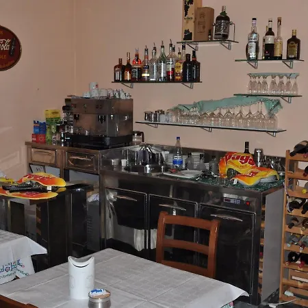La Prosciutta Alloggio per agriturismo *